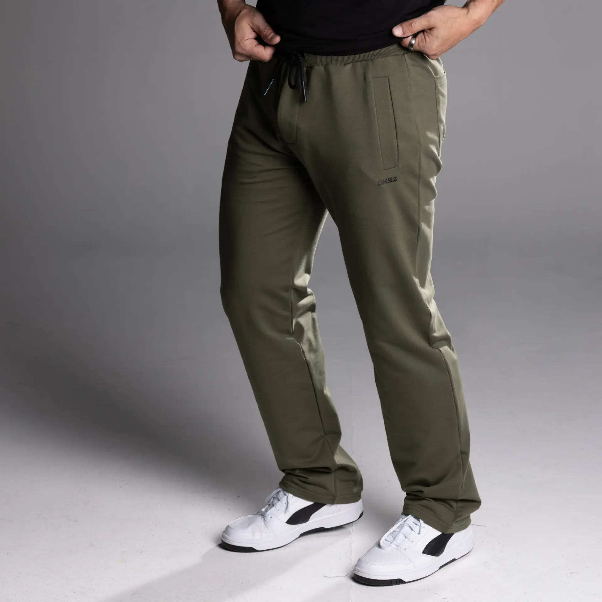 HOSE 50 PETIT oliv (S)